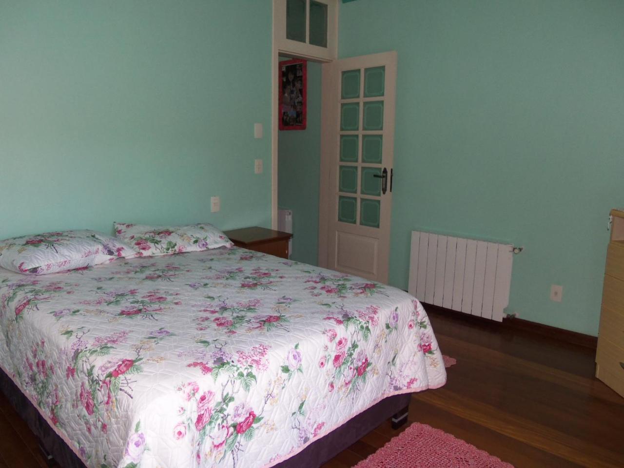 Casa Ampla Com Comodos Confortaveis กรามาโด ภายนอก รูปภาพ